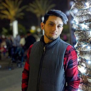 Meet your Posher, Ulises